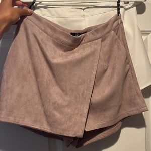 Missguided Faux Suede Skort